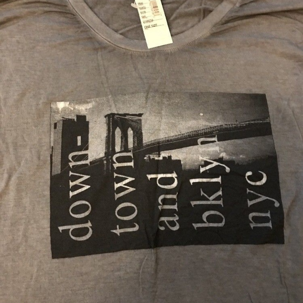 American Eagle DOWNTOWN BROOKLYN Shirt NWT OS
